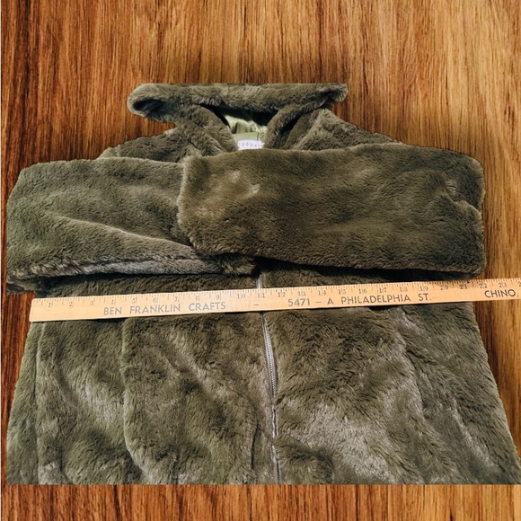 NEW 36point5 Women's Hoodied Jacket Pockets Faux Fur Zip Up in Green Size Large. - Picture 9 of 16